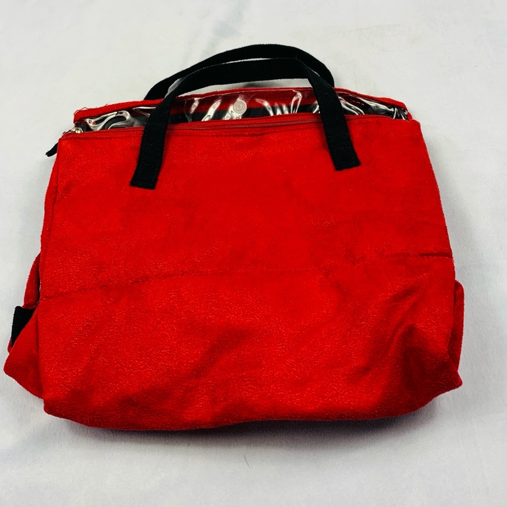 No name brand cosmetic bag